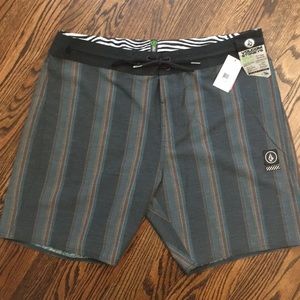 NWT Volcom Stoneys men’s board shorts